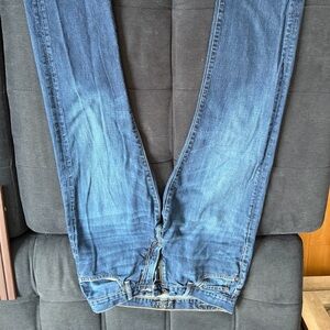 32x32 Lucky 221 Original Straight Jeans